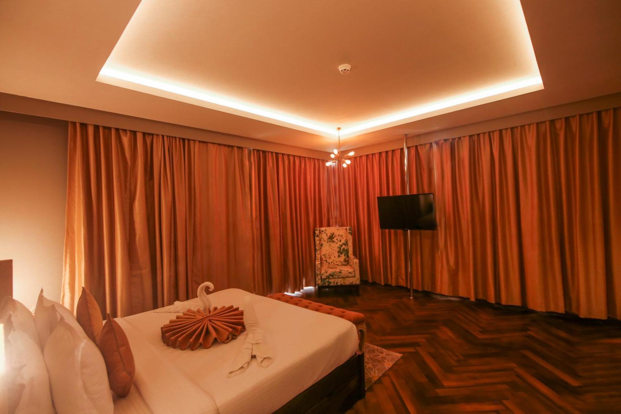 Hotel Polo Towers Agartala Exterior photo
